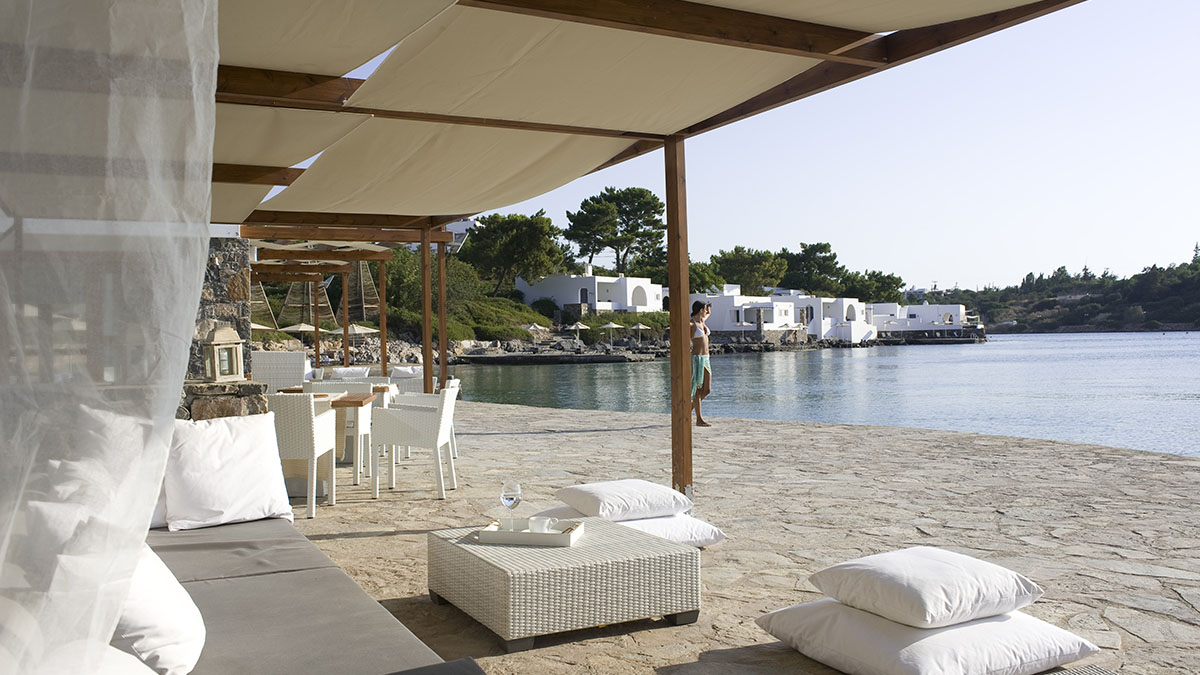 Minos Beach Art Hotel